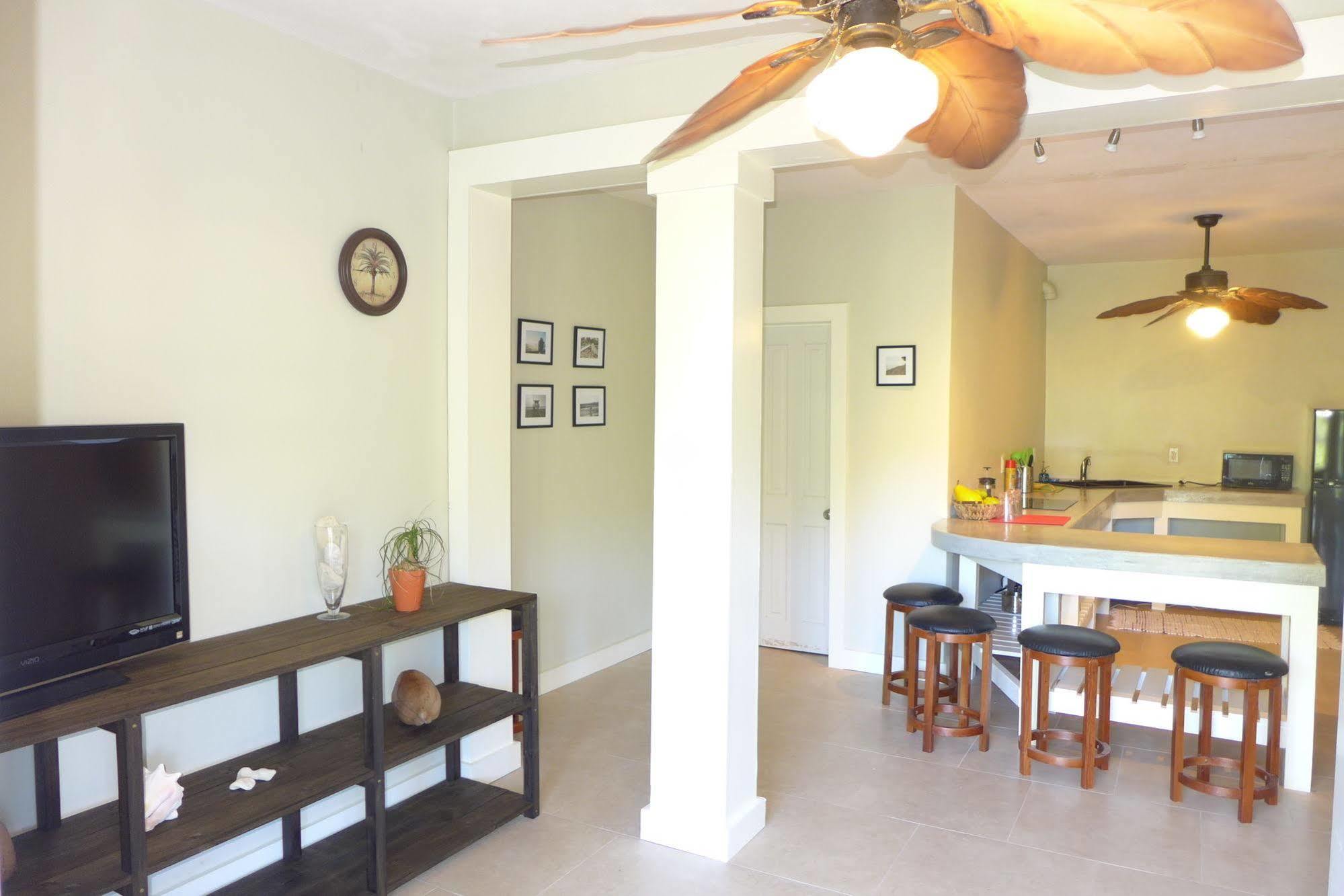 Two Sandals - A Boutique Hotel 拿撒勒 外观 照片